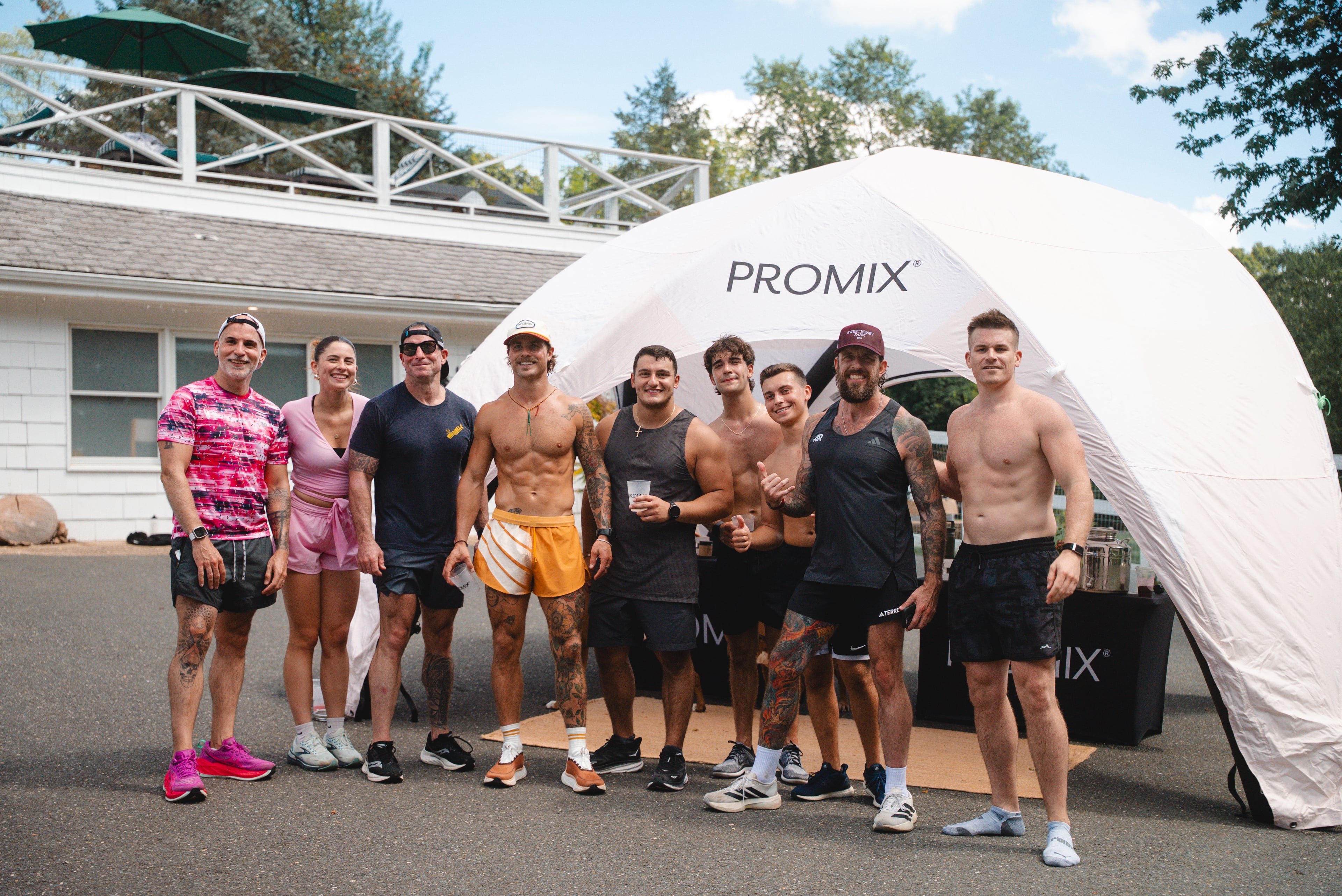 NYC running scene for Sweet Honey 10-Mile Run Club